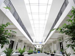 D'Paragon Pringwulung Maguwo Esterno foto