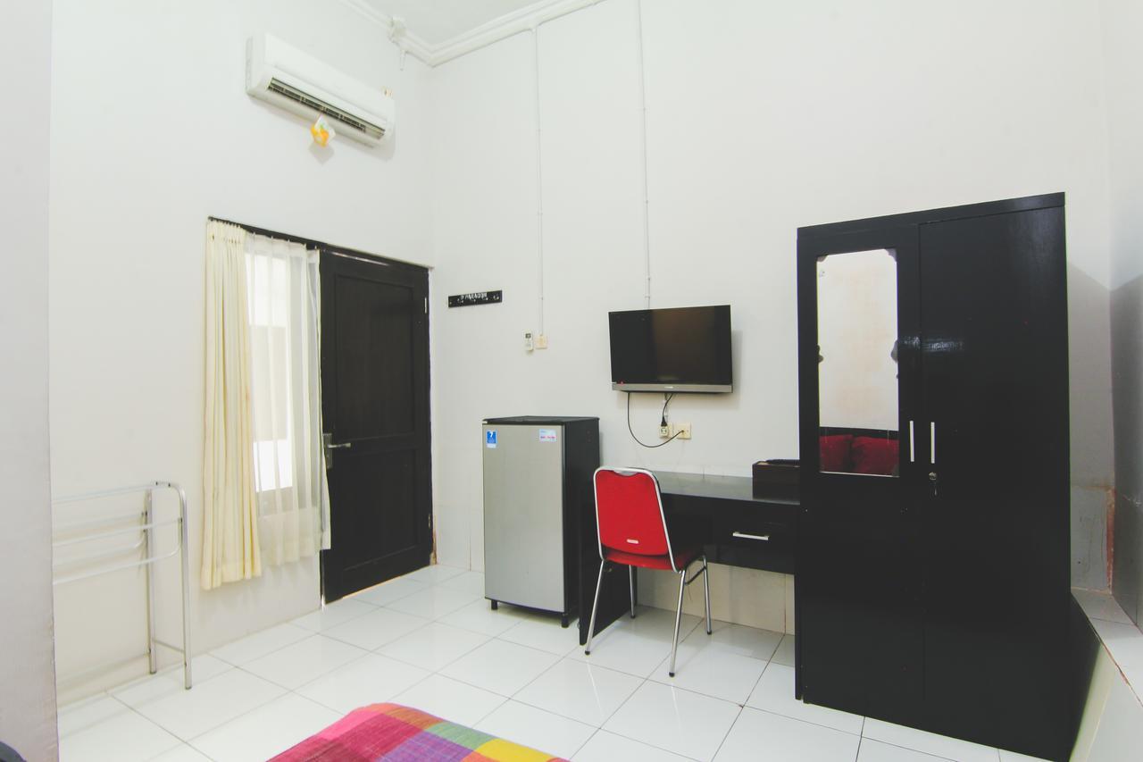 D'Paragon Pringwulung Maguwo Esterno foto